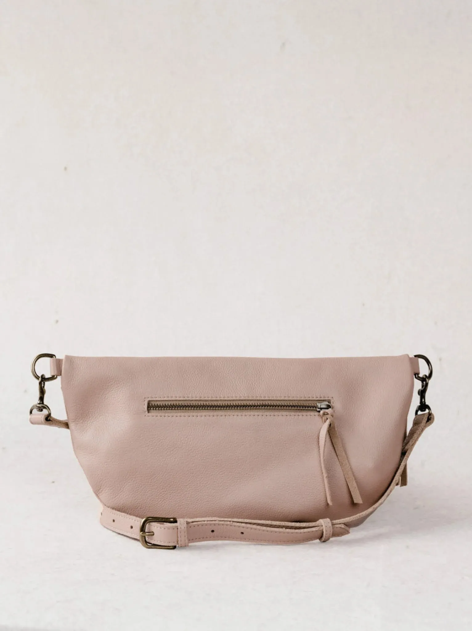 Berkeley Belt Bag in Pebbled Rose Water