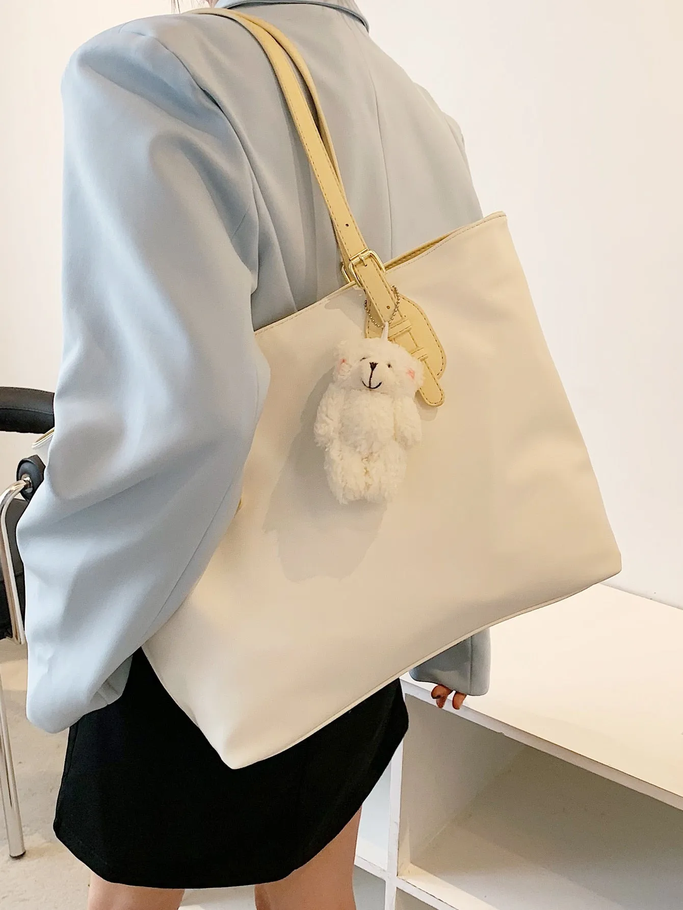 Cartoon Decor Shoulder Tote Bag