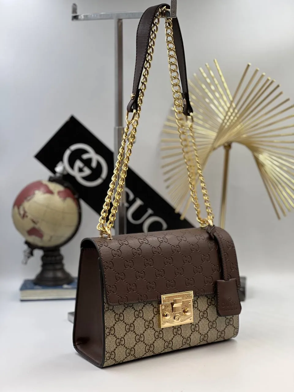 GG PADLOCK CROSSBODY BAG 2