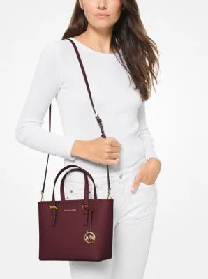 Jet Set Travel Extra-Small Saffiano Leather Top-Zip Tote Bag | 55986