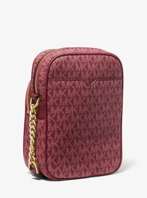 Jet Set Travel Medium Logo Crossbody Bag