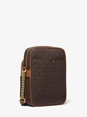 Jet Set Travel Medium Logo Crossbody Bag