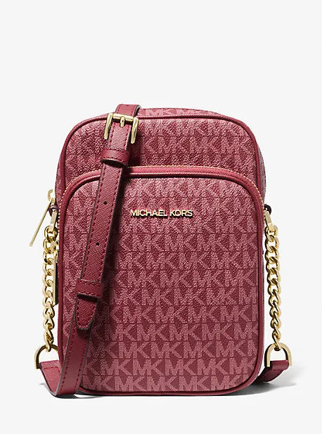 Jet Set Travel Medium Logo Crossbody Bag